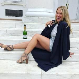 Meet your Posher, Samantha